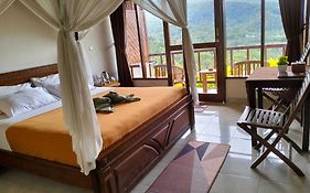 Made Oka Homestay And Warung